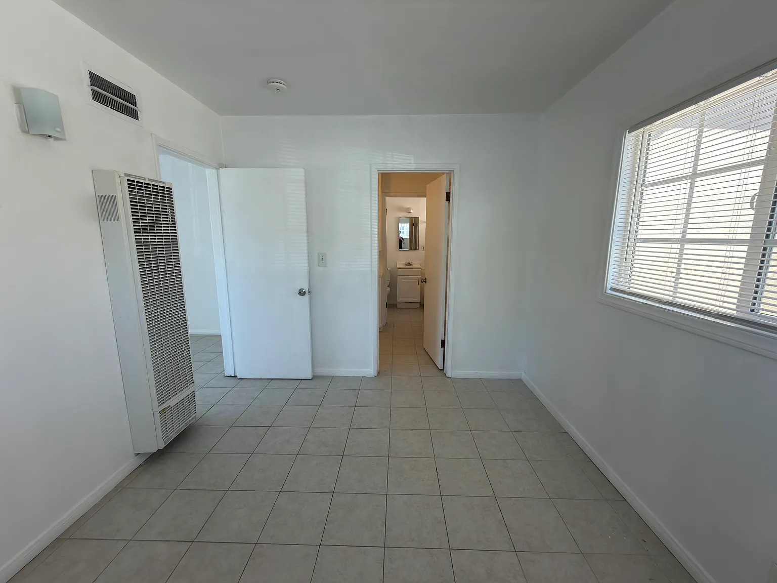 1 bed, $1,975 — Photo 1