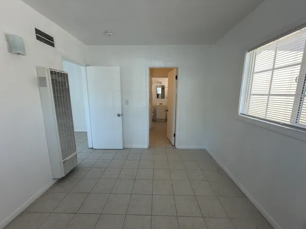 1735 E Palmyra Ave #1735, Orange, CA 92866