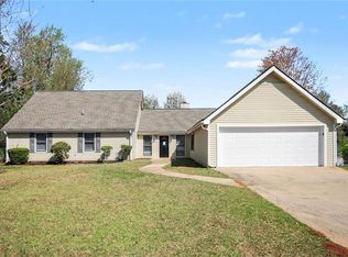 5830 Tonya Ln, Douglasville, GA 30135