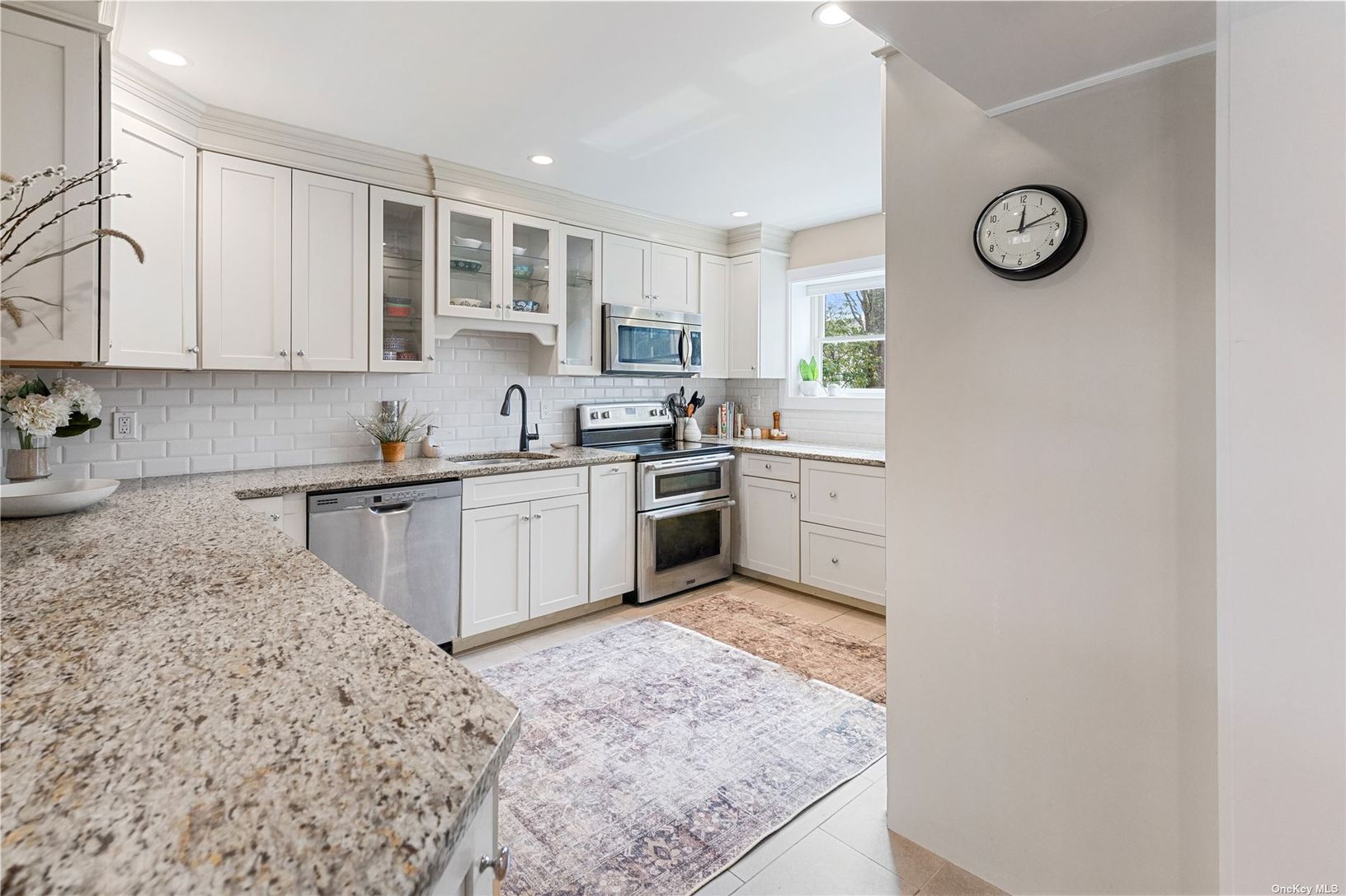  Enjoy Granite Countertops
