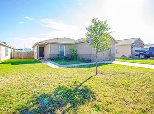 309 Johnston Ln, Jarrell, TX 76537
