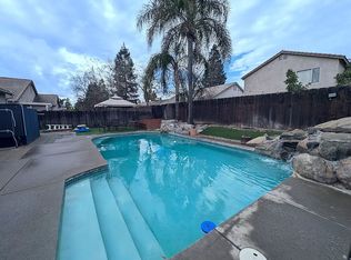 1624 E Waterford Ave, Fresno, CA