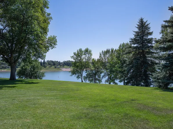 846 45th Ave NW #8, Hazen, ND 58545