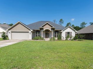531 Upland Woods Rd, Cantonment, FL 32533