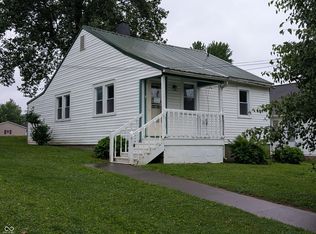 219 E Perry St, Versailles, IN 47042