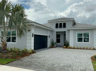 8620 SW Felicita Way, Port Saint Lucie, FL 34987