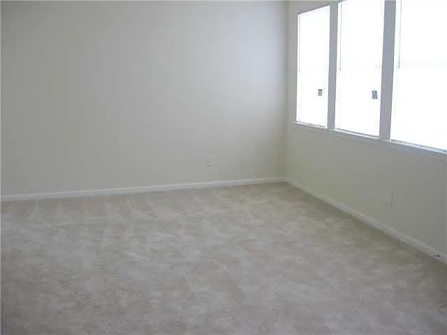 15918 Langhamwood Ln — Photo 2