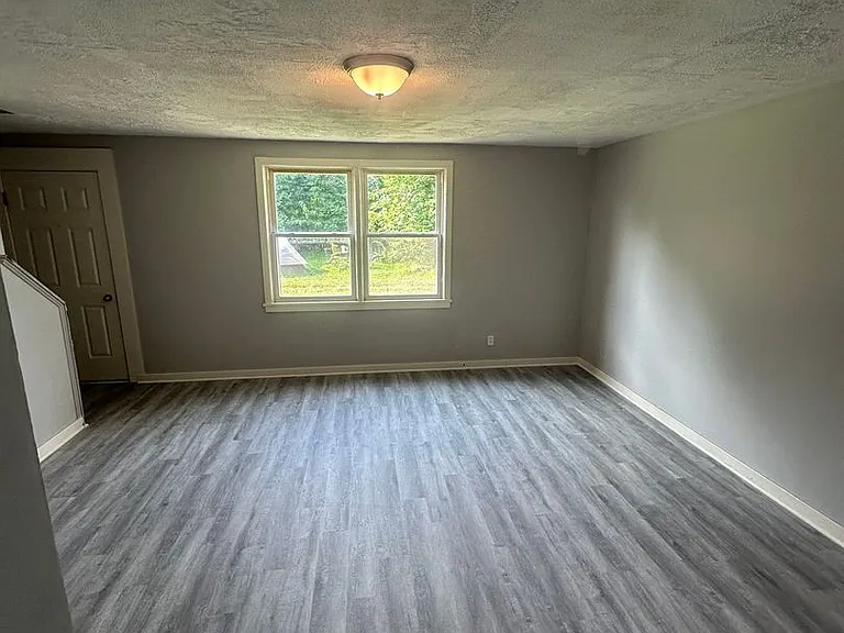 Six Unit Multi Family Townhomes — Photo 8