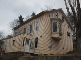 208 Butternut Ave, Pomeroy, OH 45769