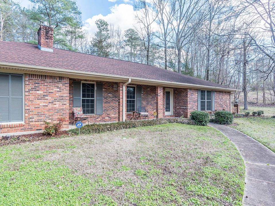 1st image of 306 Williamsburg Dr