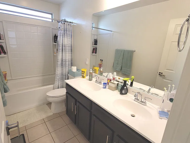 1648 S 82nd Way — Photo 29