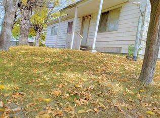 416 Temby Pl, Granger, WA 98932