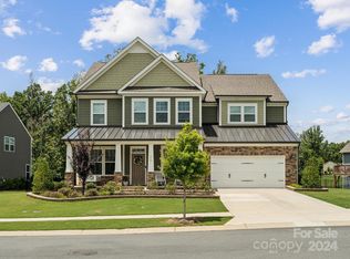 716 Landau Rd, Waxhaw, NC 28173