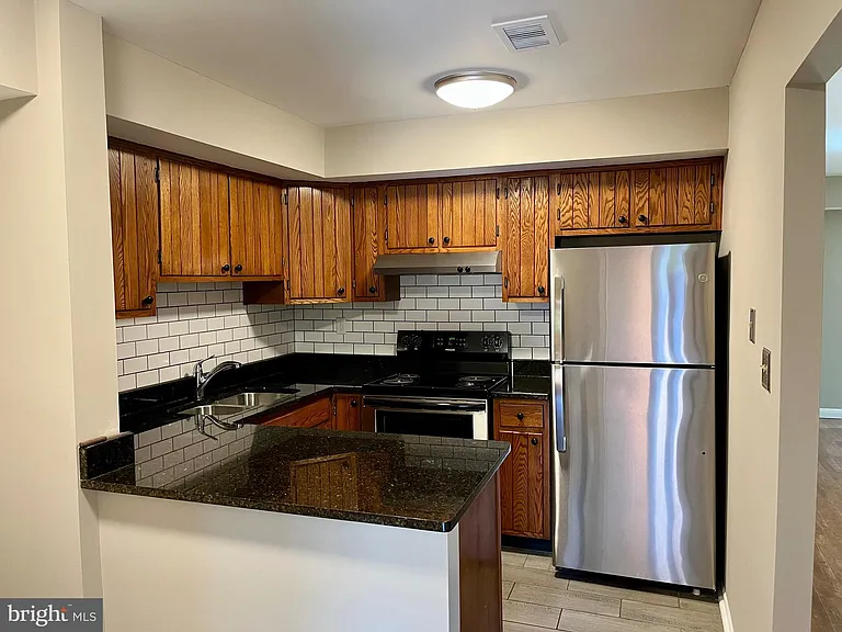 306 Worthington Dr #306 — Photo 6