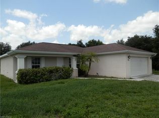 3813 33rd St SW, Lehigh Acres, FL 33976