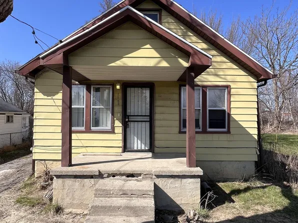1048 Tremont Ave, Flint, MI 48505