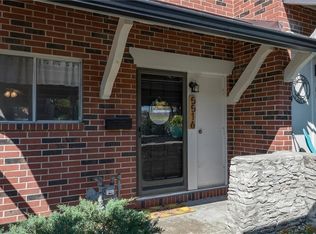 5516 W 97th St, Overland Park, KS 66207