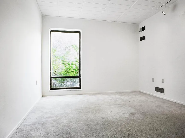 265 Shady Ave #23 — Photo 4