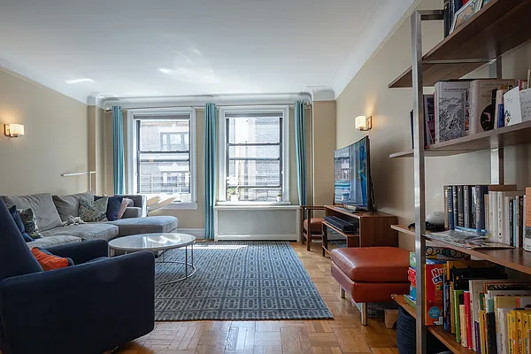 Rented by Rita S Citrin, LREB | media 35