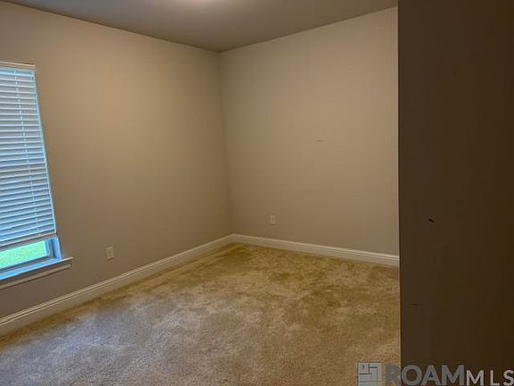5th image of 4808 Belmont Dr