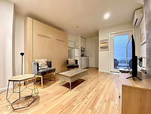 4th image of 326 Columbus Ave APT 2H