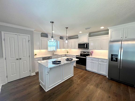 5th image of 4009 Pearson Way