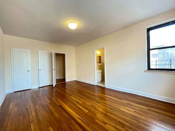 4th image of 69-39 Yellowstone Blvd #316
