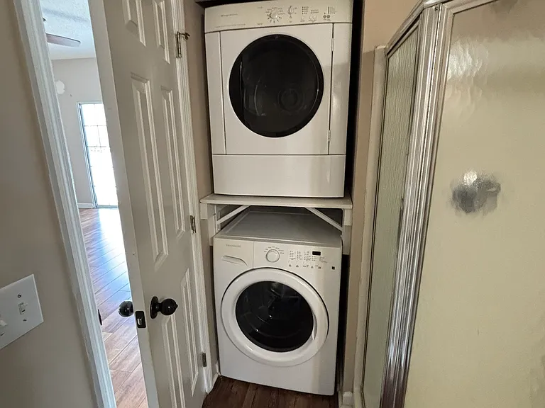 3923 Gladiola Ct #201 — Photo 21