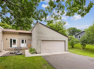 11716 54th St NE, Albertville, MN 55301