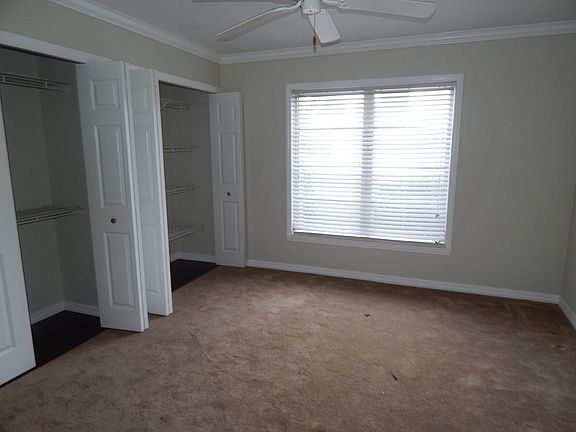 5th image of 21267 Gertrude Ave APT 116