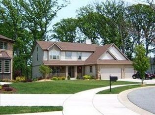 7342 Emerson Ct, Schererville, IN 46375