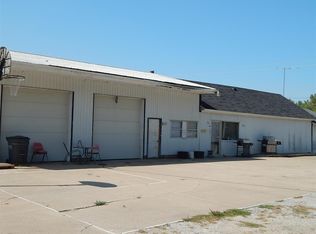 1508 Jackson St, Keithsburg, IL 61442