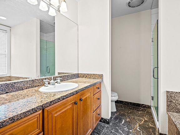 2nd image of 971 Windsor Rd