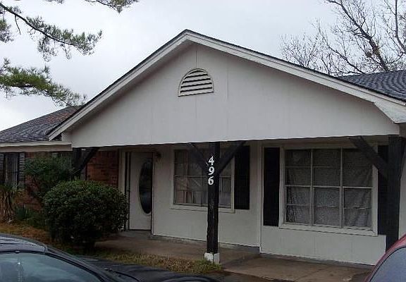 2nd image of 496 Western Park Dr