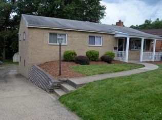 9 Edinburg Dr, Pittsburgh, PA