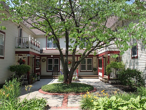2nd image of 770 Regina Ct Unit 770
