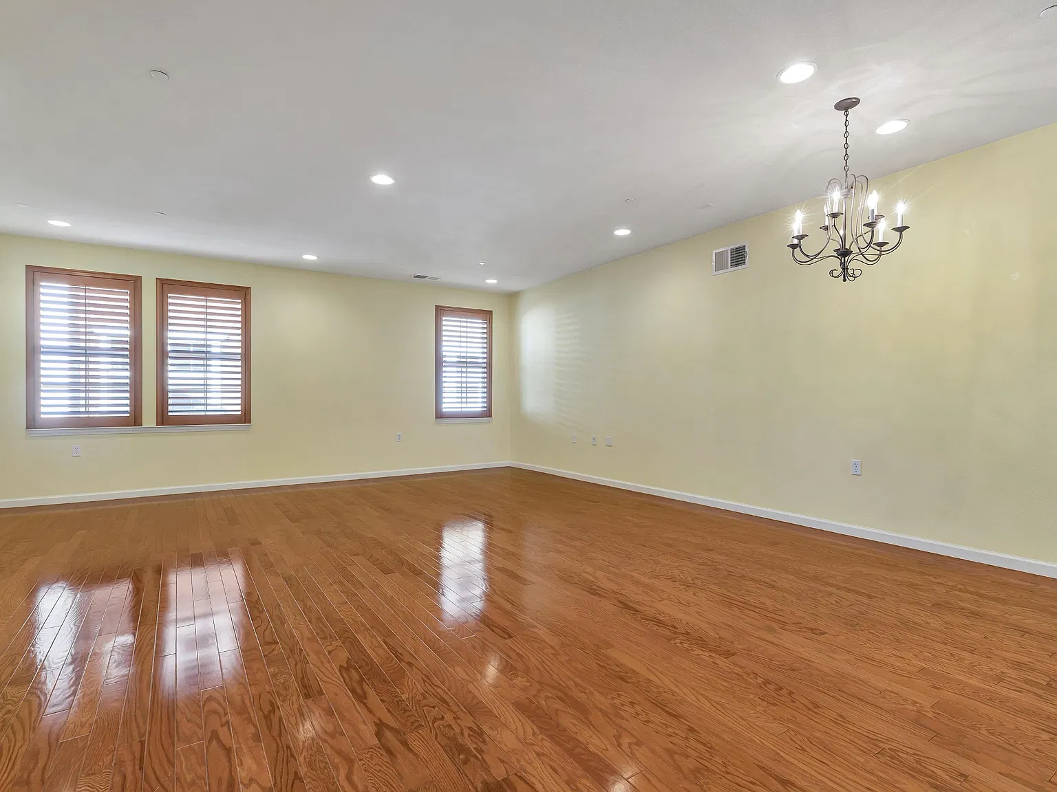 484 Valley Oak Terrace — Photo 4