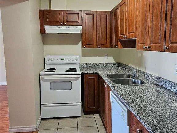 5th image of 135 James St S #409