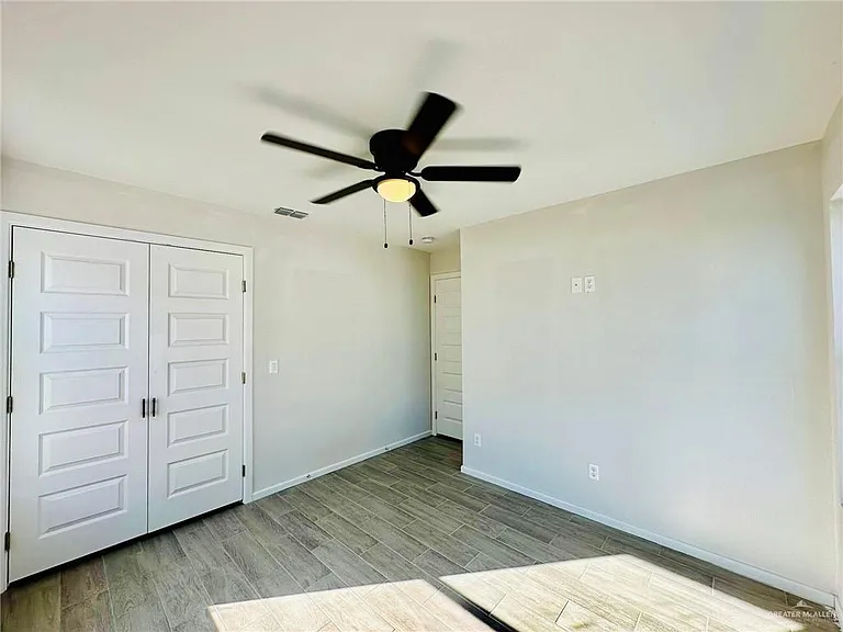 3516 S Dominique Dr #2 UPSTAIRS — Photo 18
