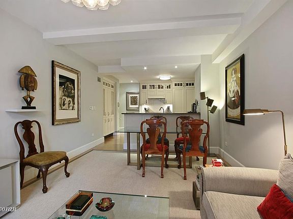 2nd image of 27 W 72nd St #510