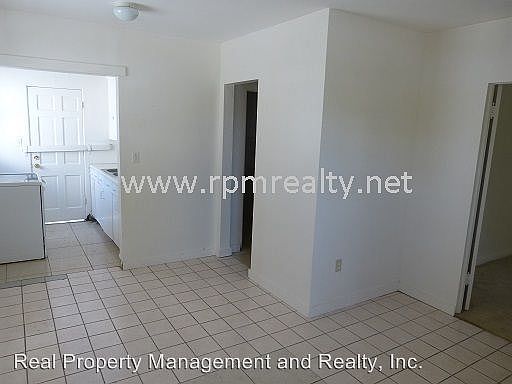 2nd image of 4032 Lenox Blvd