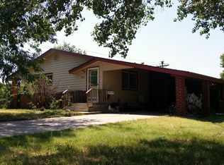 622 Middle Dr, Phillipsburg, KS 67661