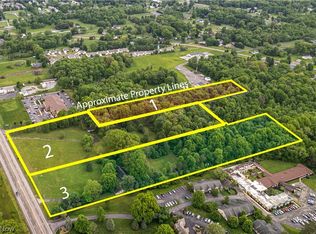 9567 Market St, North Lima, OH 44452