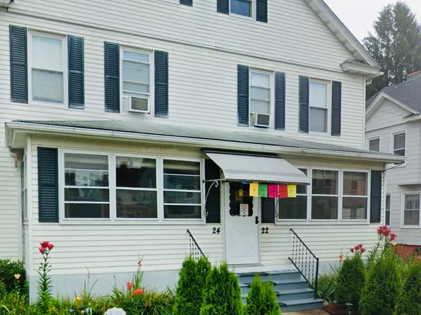 22 Lafayette St #22, Enfield, CT 06082