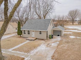 1215 Virginia Ave, Worthington, MN 56187
