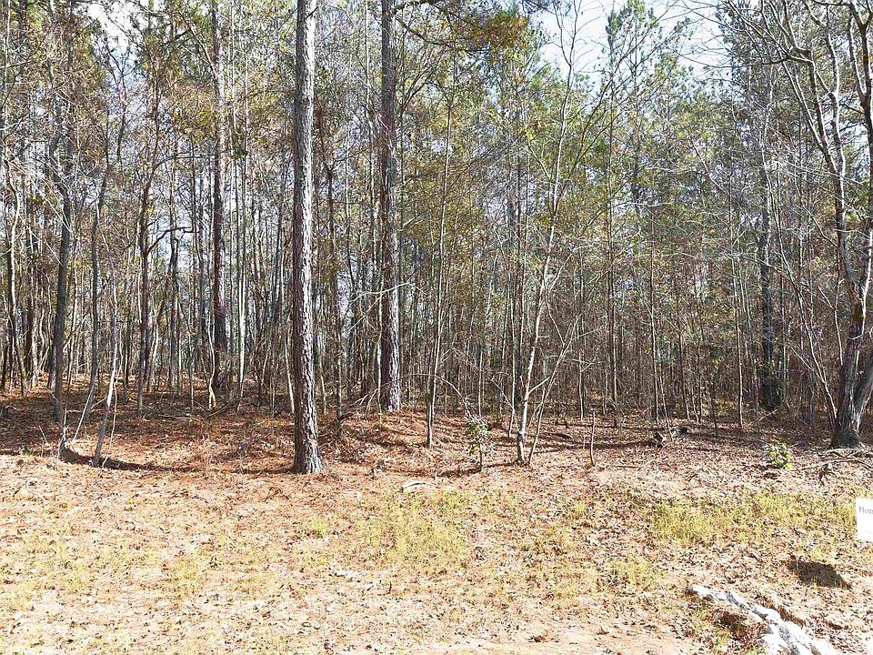 1st image of 13 Woodland Trl