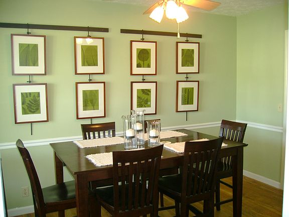 Contemporary dining room
