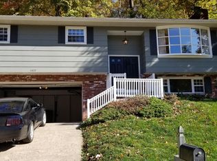 1437 Wilkie Dr, Charleston, WV 25314