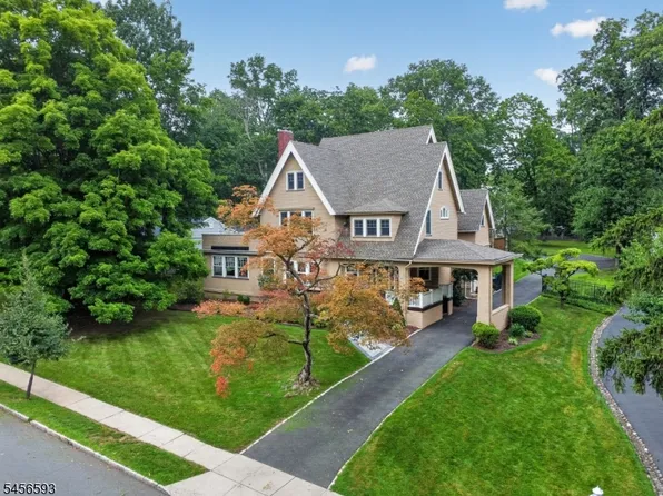 237 Raymond Ave, South Orange Village Twp., NJ 07079
