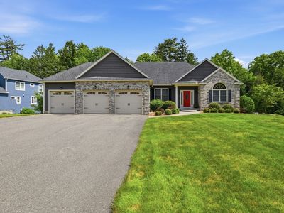 25 Pondview Dr, East Longmeadow, MA, 01028